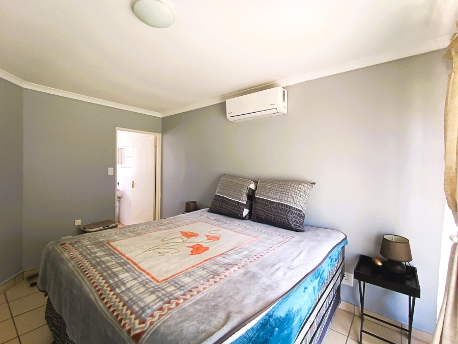 3 Bedroom Property for Sale in Universitas Free State